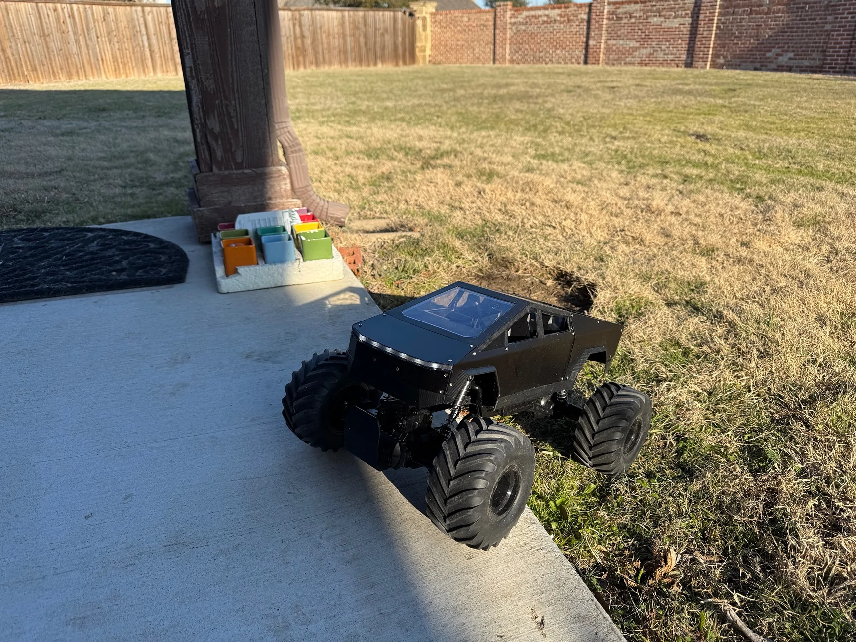 Tesla Cybertruck CRAZY Cybertruck “knock off “ toy 🤣 IMG_8362
