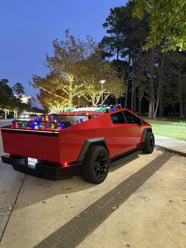 Tesla Cybertruck Anyone else light up their Cybertruck for Christmas? xmas truck 3