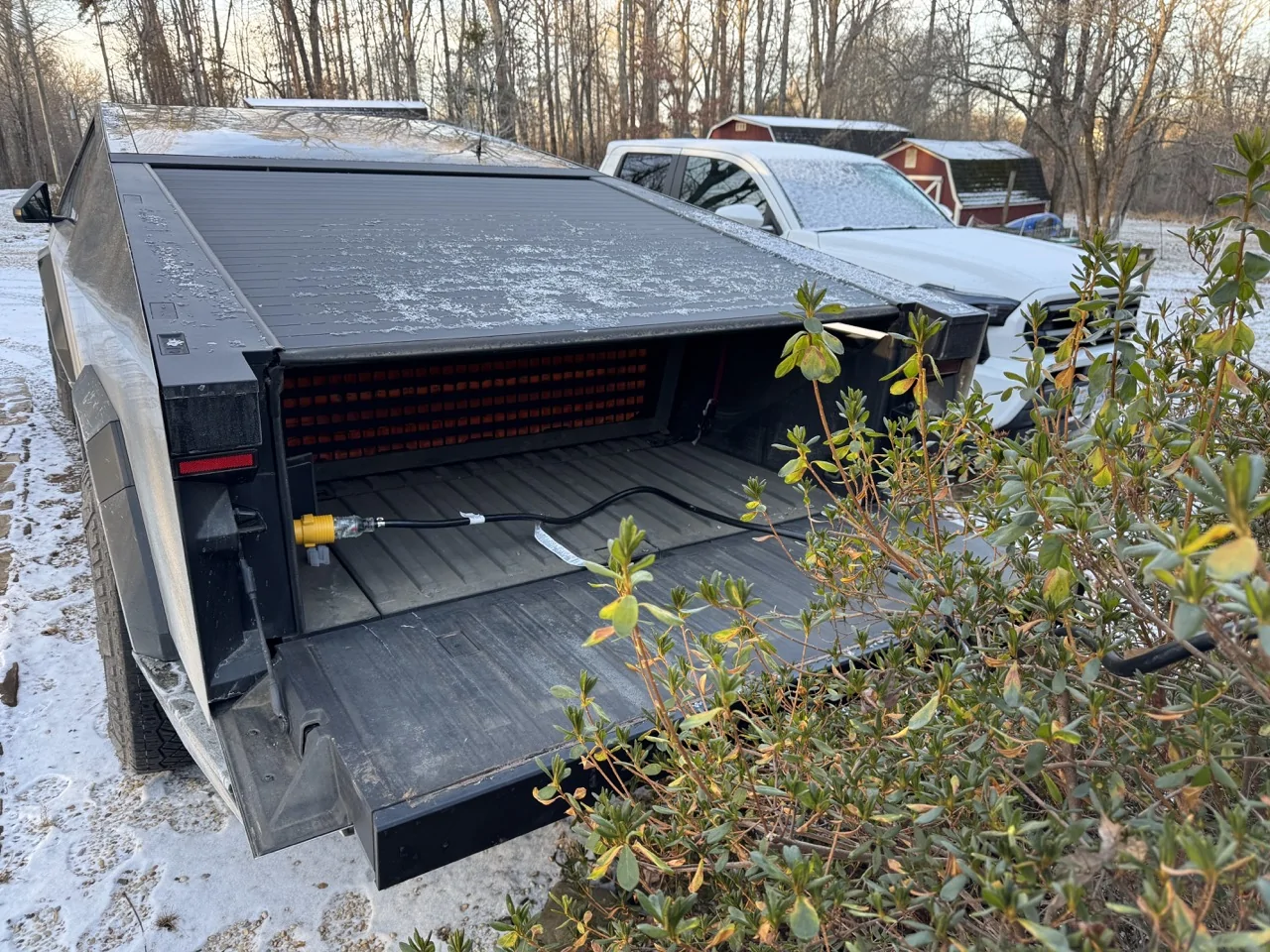 Tesla Cybertruck 2025 Holiday Software Update now live (and installing on Cybertrucks)! IMG_3673 Larg
