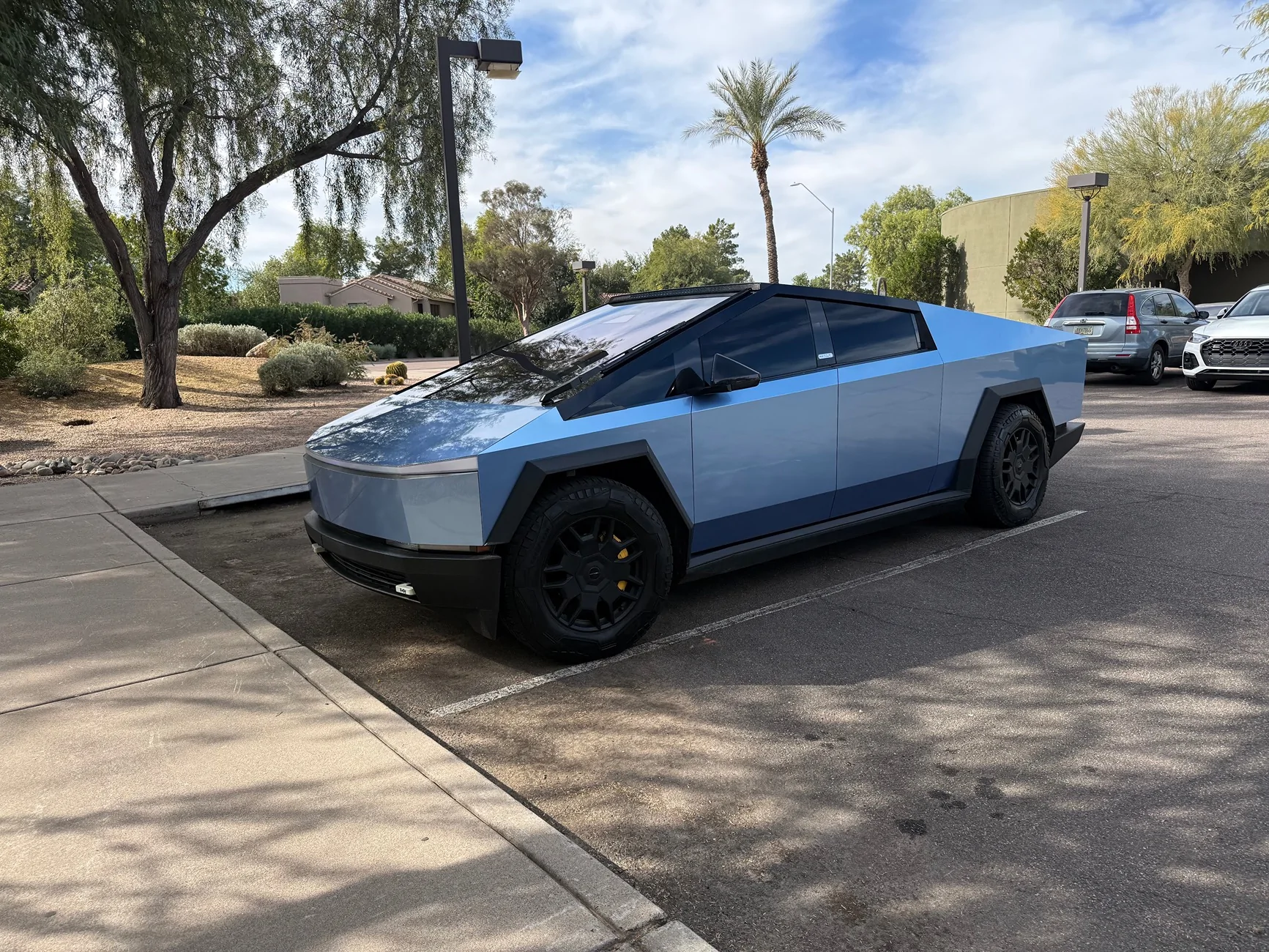 Tesla Cybertruck Daily random Cybertruck photos thread - Post Yours! 📸 🤳 IMG_7998
