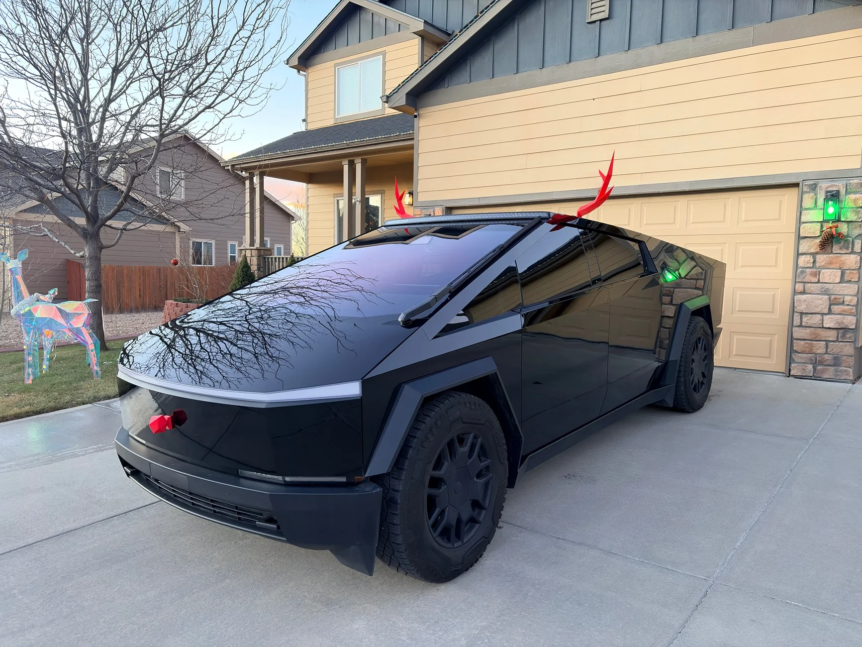 Tesla Cybertruck [3D Print] Christmas - Rudolph Red Nose and Reindeer Antlers IMG_0408
