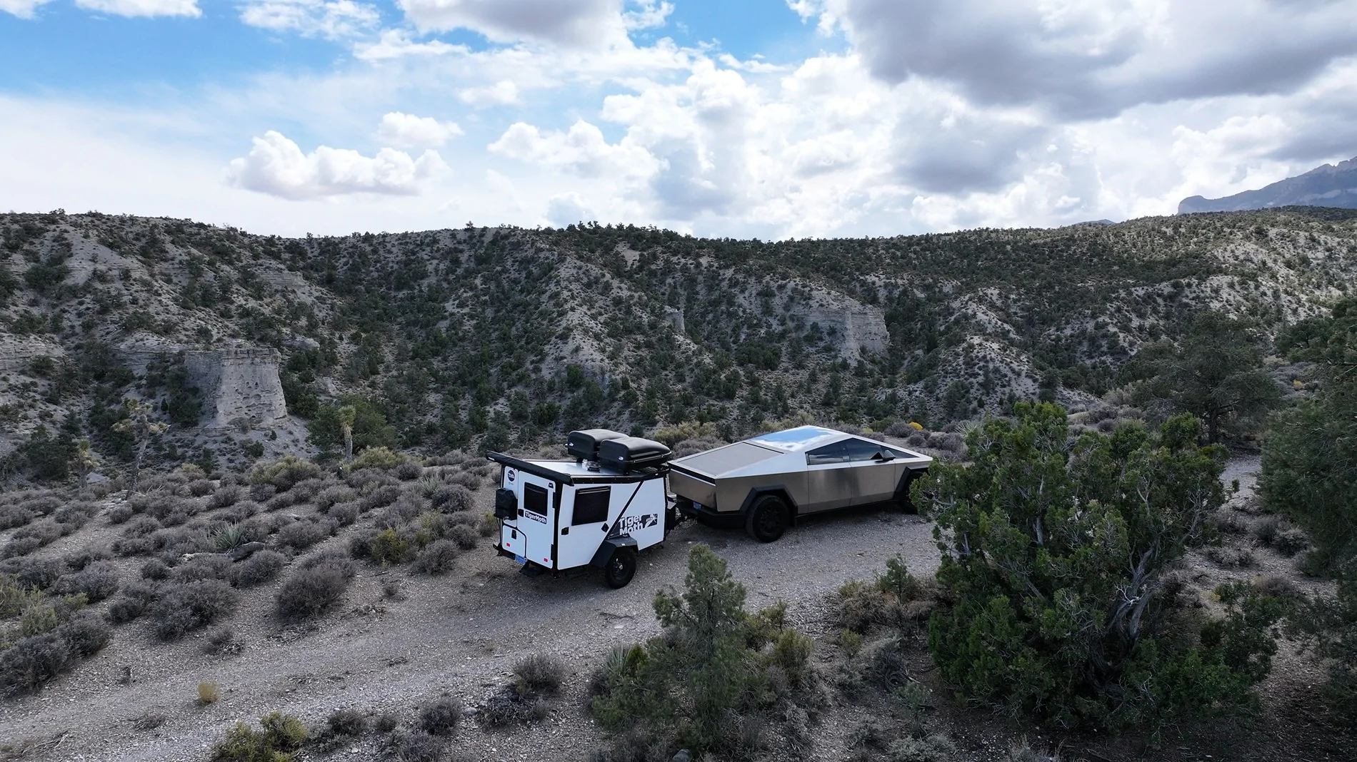 Tesla Cybertruck F-150 Lighting EV Cancelled. To be Replaced by EREV Hybrid Lightning dji_fly_20240920_123030_0176_1726886362156_photo