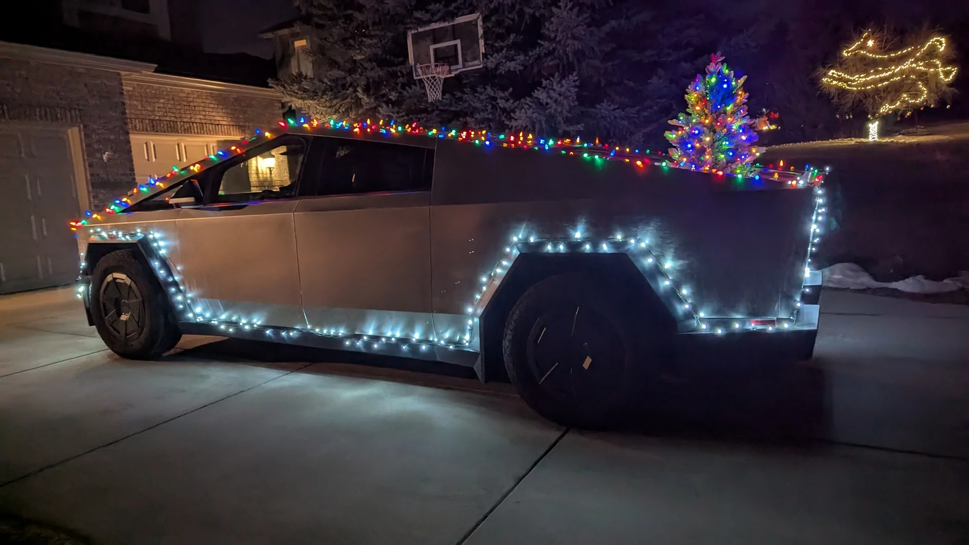 Tesla Cybertruck Daily random Cybertruck photos thread - Post Yours! 📸 🤳 PXL_20251213_003721080