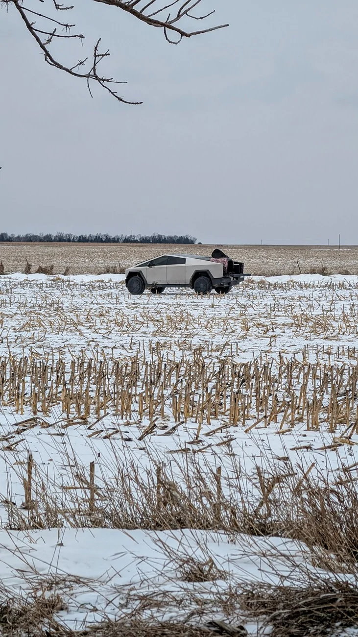 Tesla Cybertruck Chargepoint CCS1 reliability during winter road-trip through rural Nebraska? PXL_20251212_185336692~2