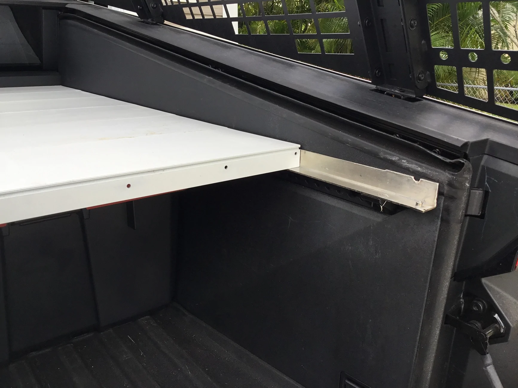 Tesla Cybertruck Portable Platform for Bed/Vault 82647F4C-BCDD-4668-A9D7-83ACA11F361E