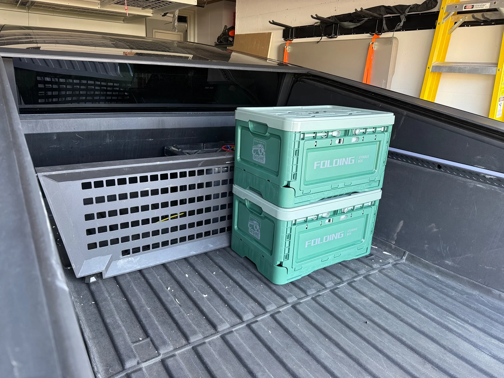 Tesla Cybertruck New Storage Option from 3Wliners - 50.5L Folding Storage Box IMG_3312