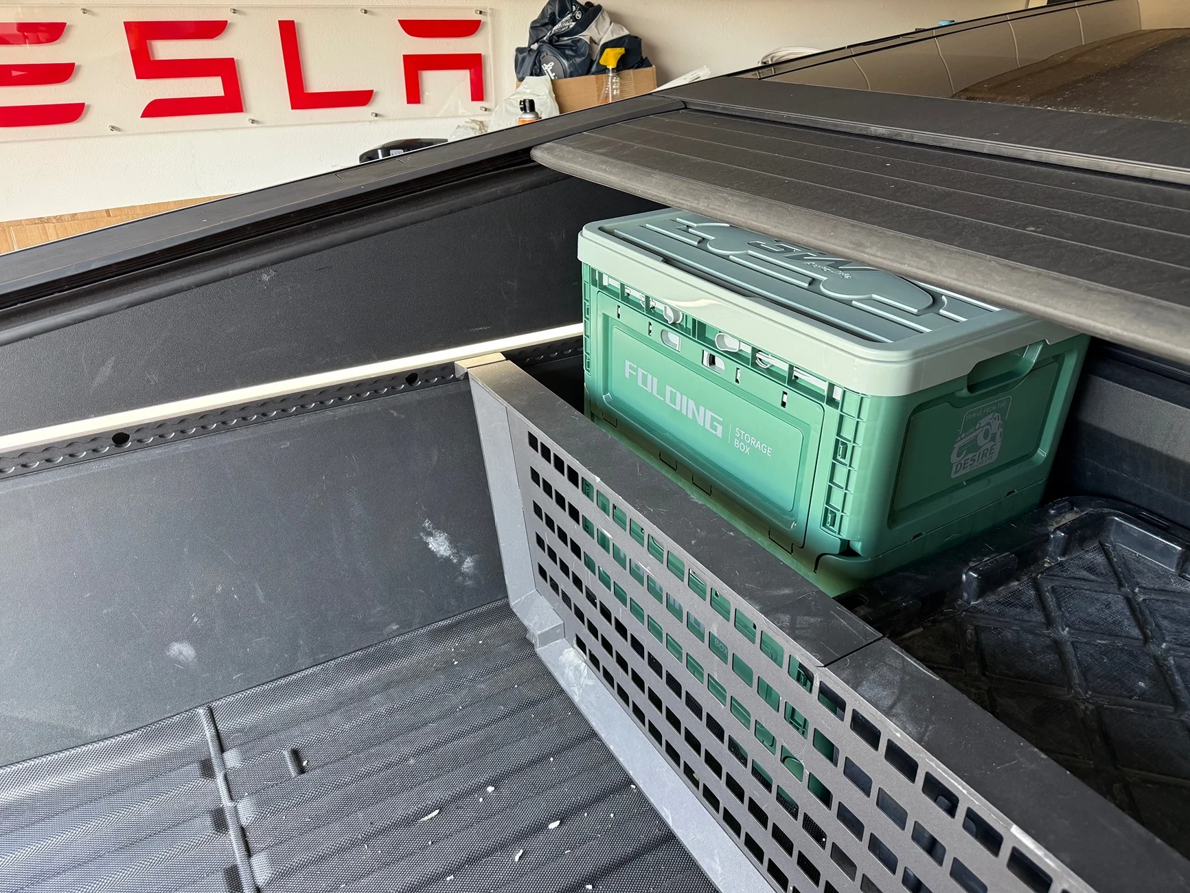 Tesla Cybertruck New Storage Option from 3Wliners - 50.5L Folding Storage Box IMG_3316