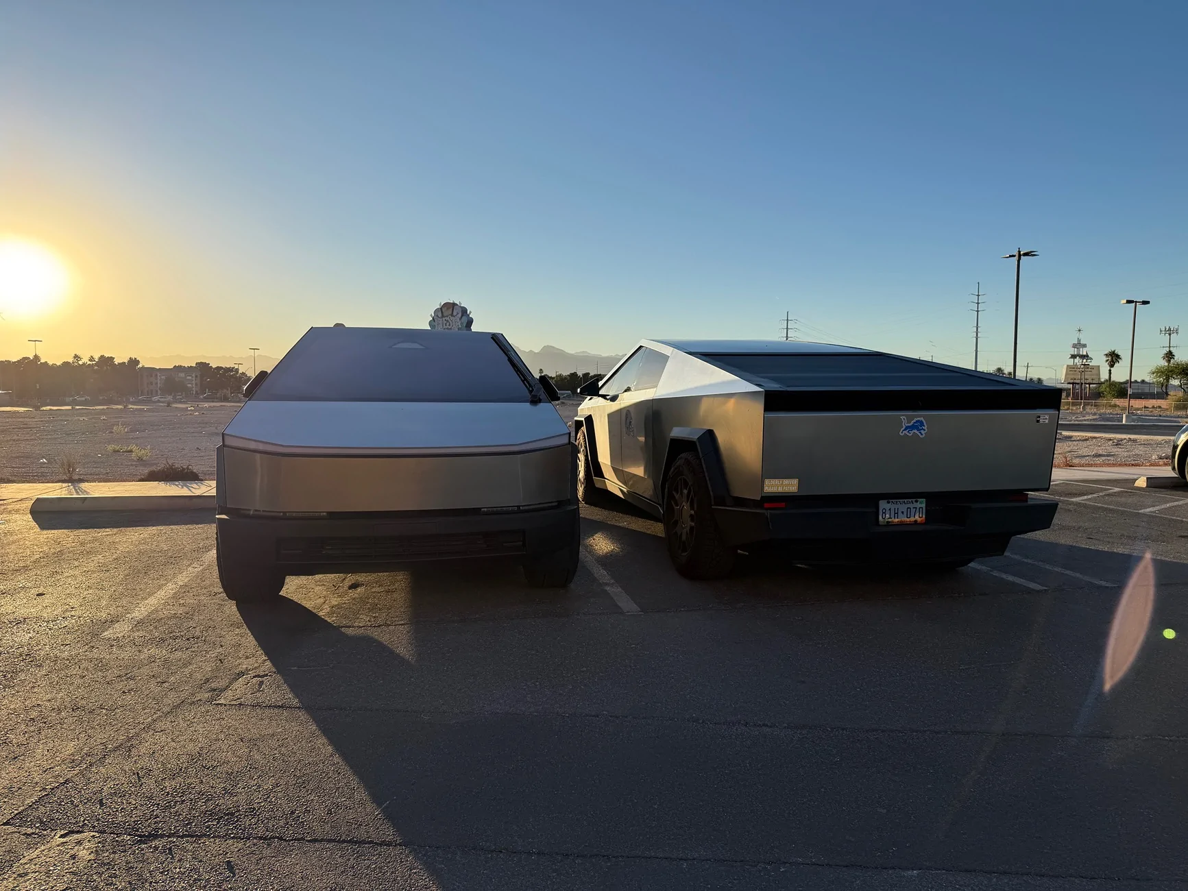 Tesla Cybertruck Daily random Cybertruck photos thread - Post Yours! 📸 🤳 IMG_5635