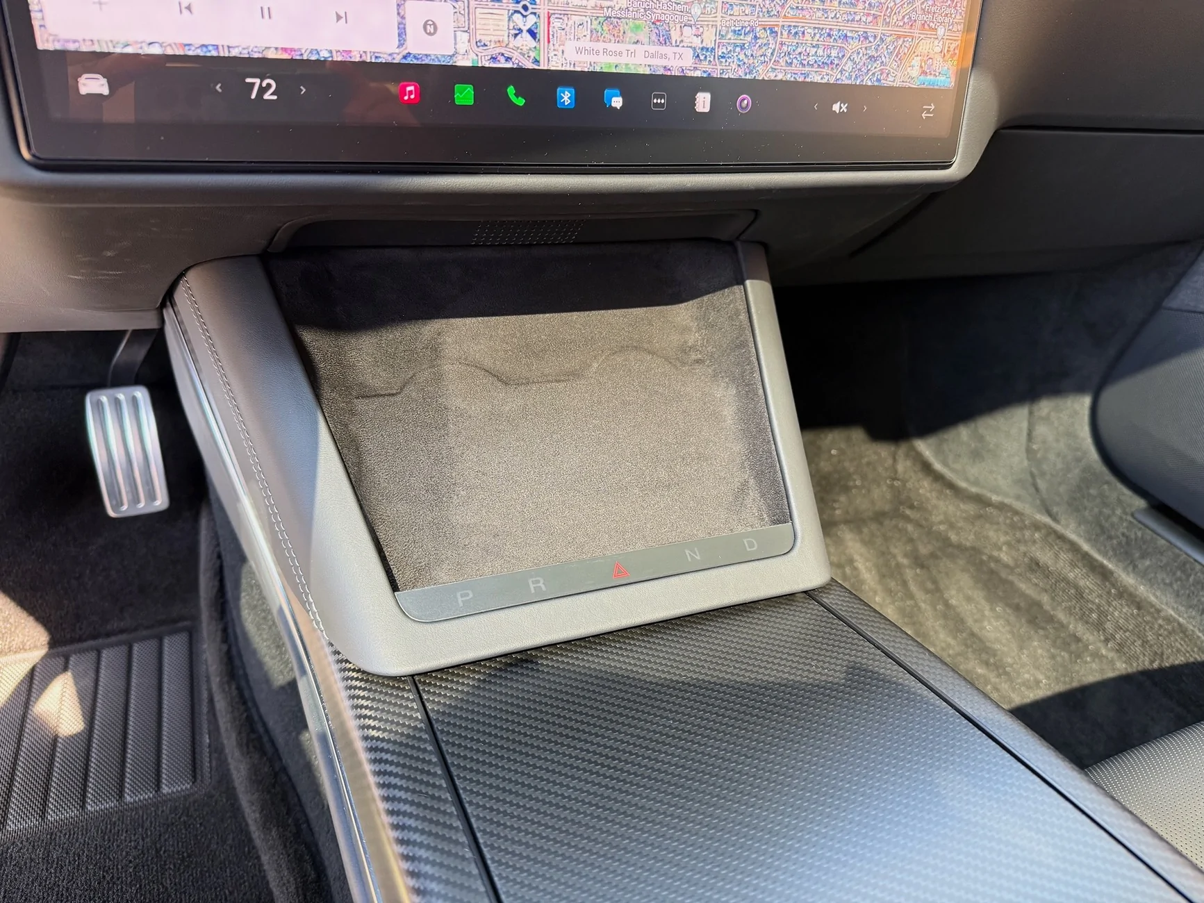 Tesla Cybertruck HARDWARE FIX for hot phone charging issue! New wireless charger has a built-in heatsink IMG_0035