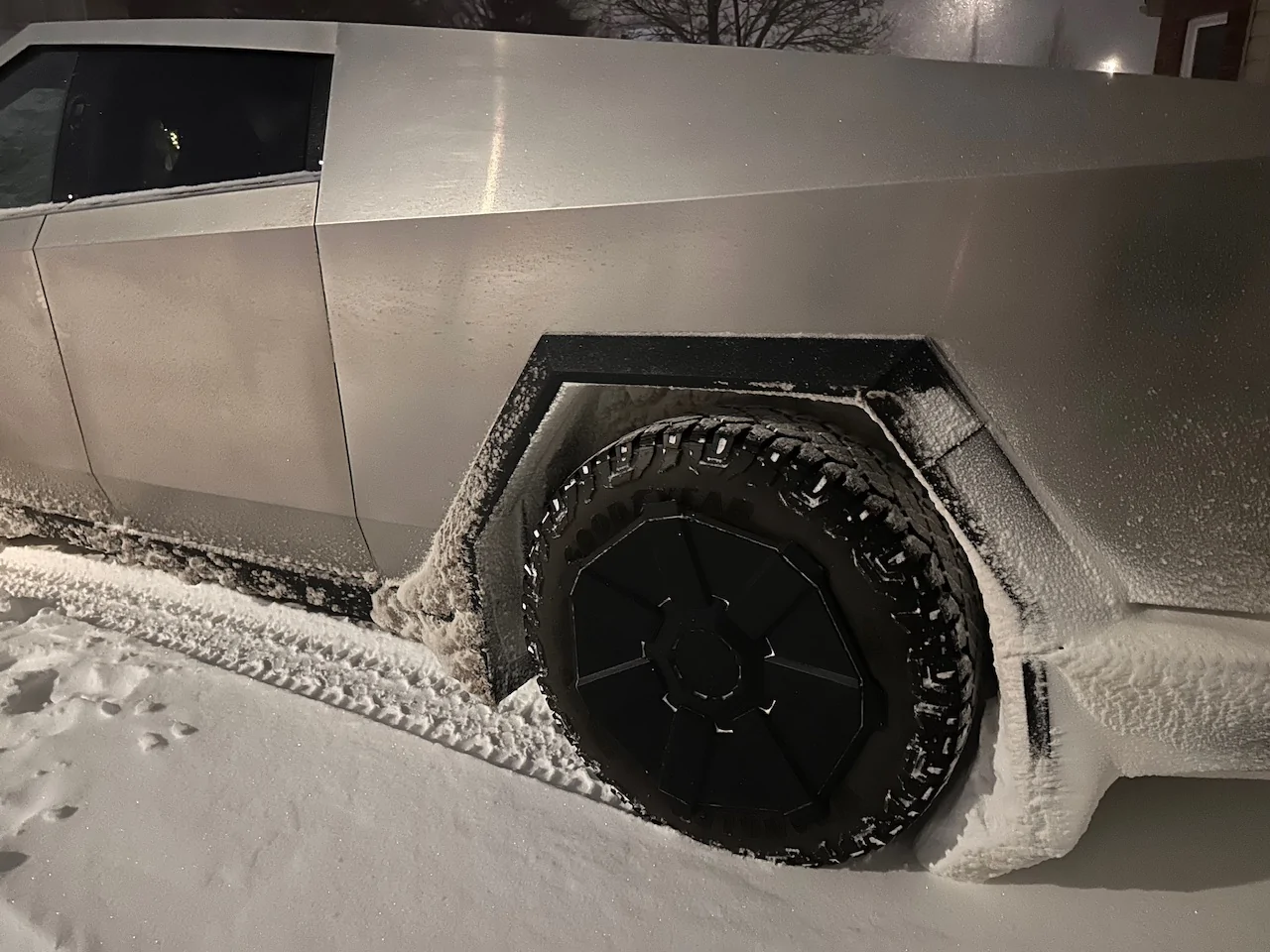 Tesla Cybertruck Daily random Cybertruck photos thread - Post Yours! 📸 🤳 IMG_2350