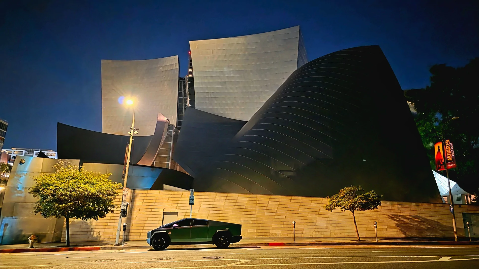 Tesla Cybertruck Daily random Cybertruck photos thread - Post Yours! 📸 🤳 20251227_041622