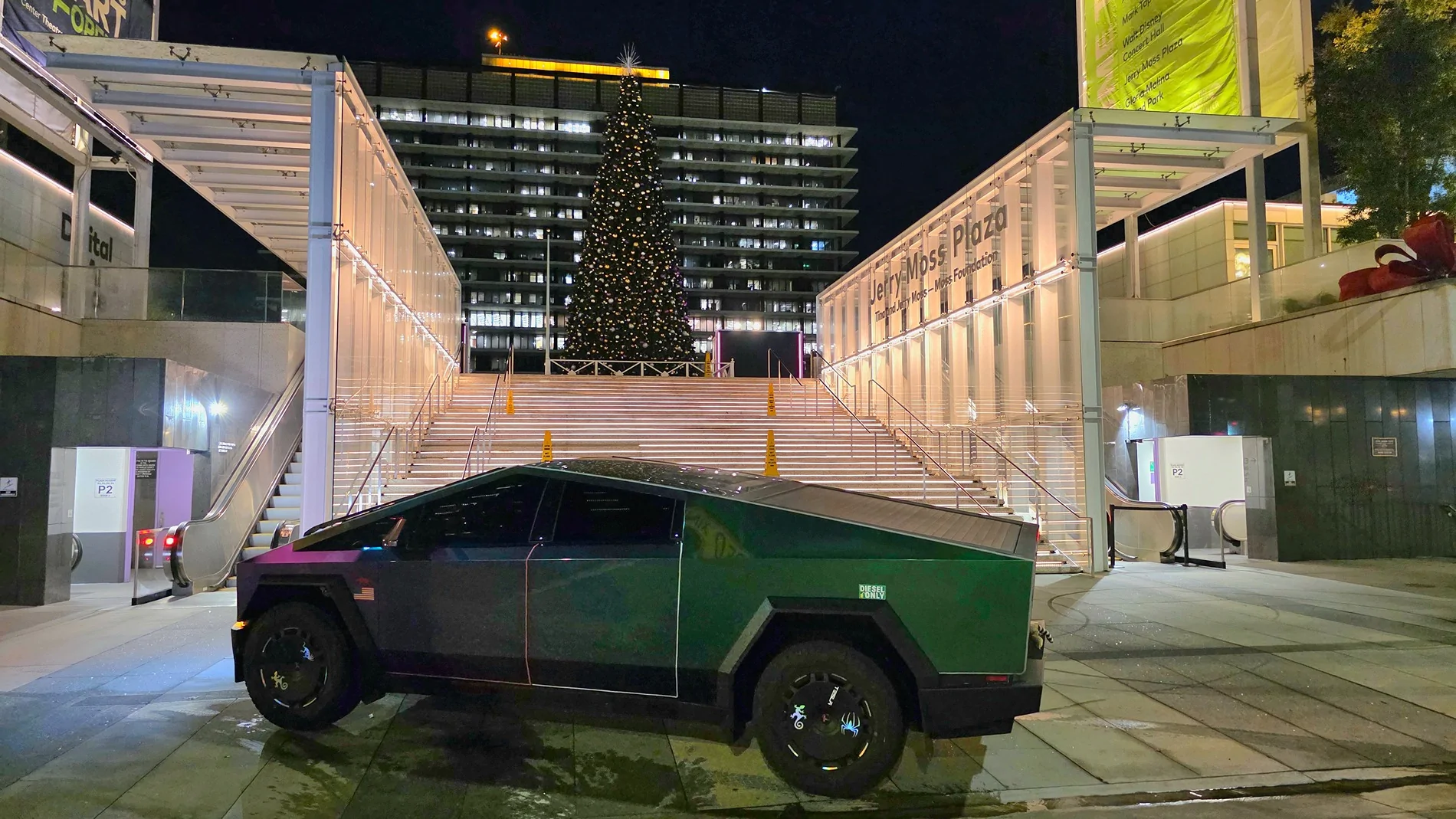 Tesla Cybertruck Daily random Cybertruck photos thread - Post Yours! 📸 🤳 20251227_042032