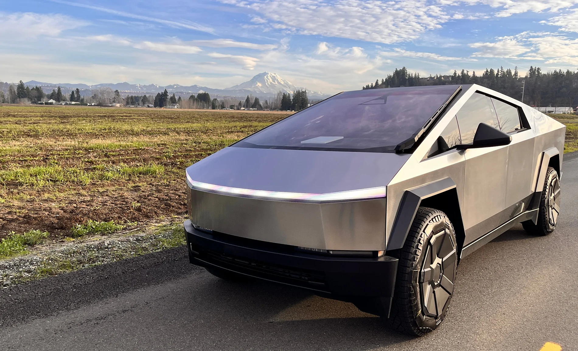 Tesla Cybertruck 📊 Cybertruck SUBMITTED ORDERS Tracking List & Stats [Add Yours!] IMG_8289