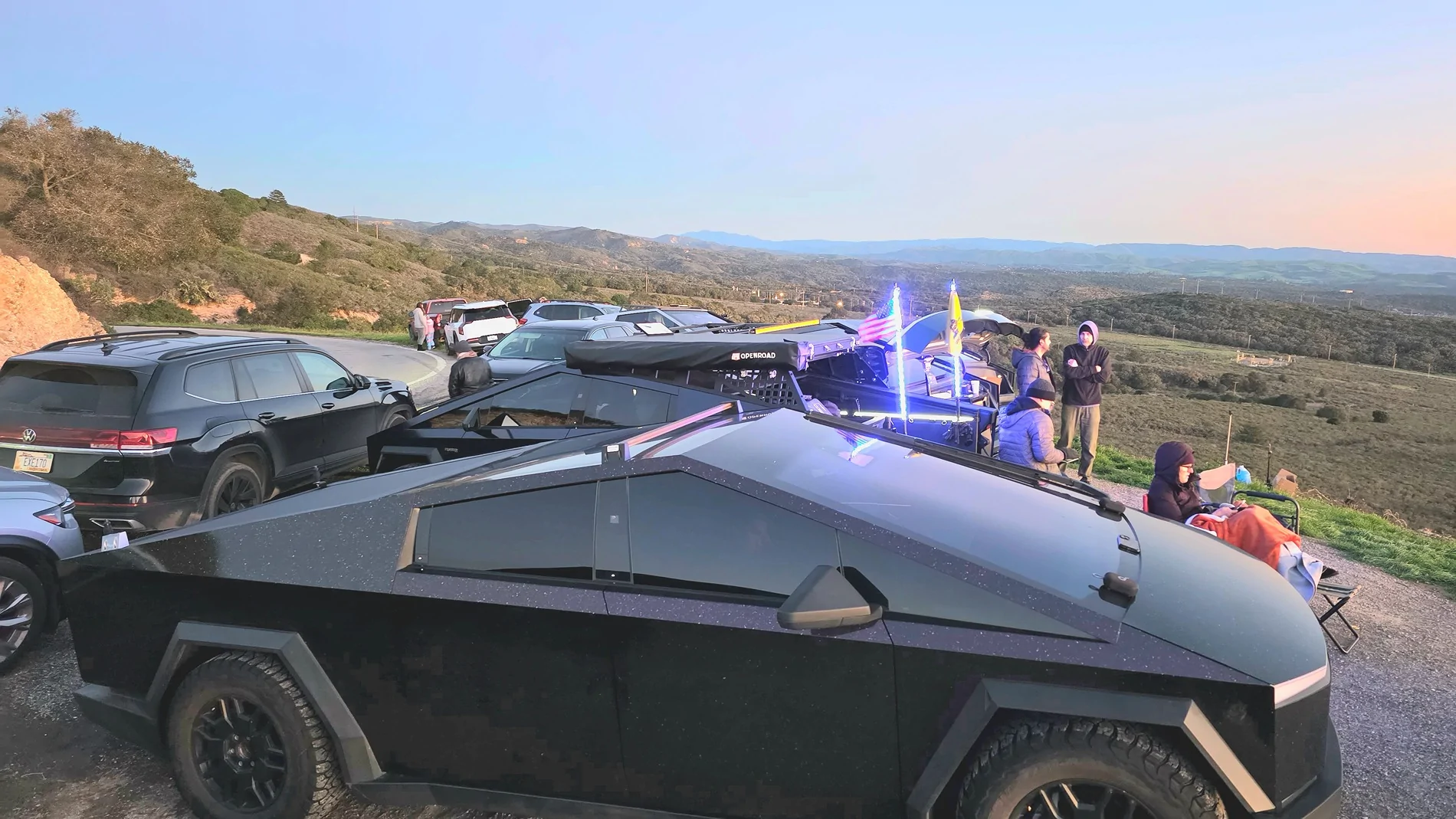 Tesla Cybertruck Daily random Cybertruck photos thread - Post Yours! 📸 🤳 20251227_171624