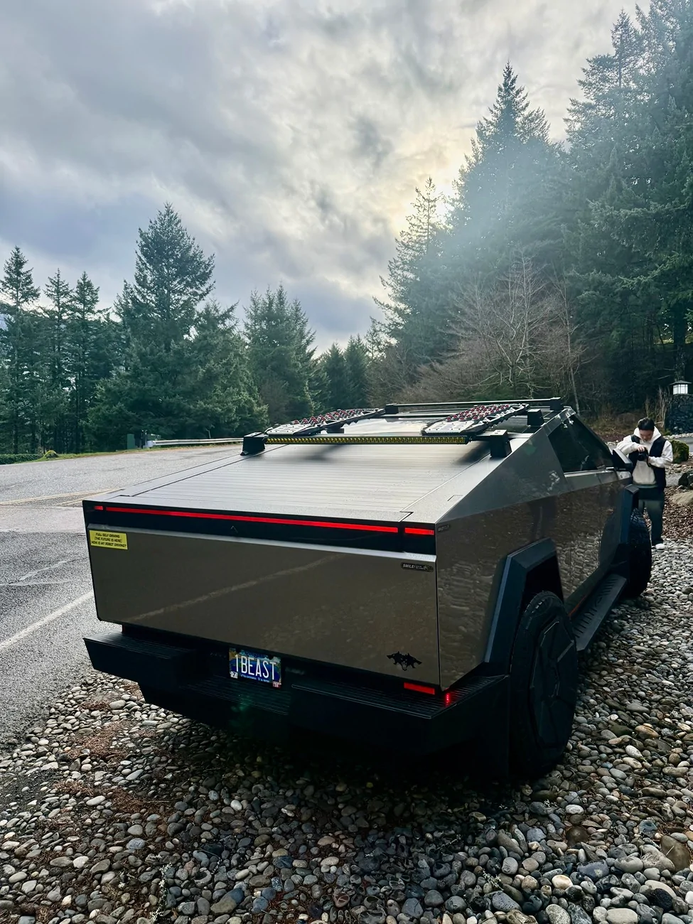 Tesla Cybertruck Daily random Cybertruck photos thread - Post Yours! 📸 🤳 IMG_3556