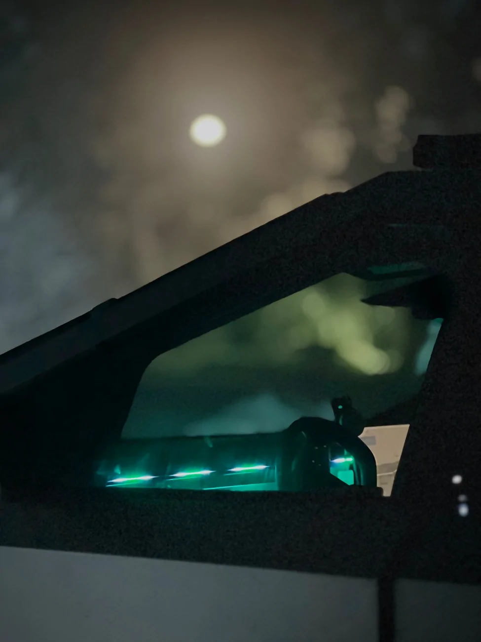 Tesla Cybertruck Daily random Cybertruck photos thread - Post Yours! 📸 🤳 IMG_9088