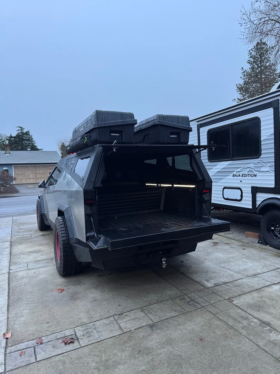 Tesla Cybertruck Urander Bed Cap Ideas & Setups IMG_9637