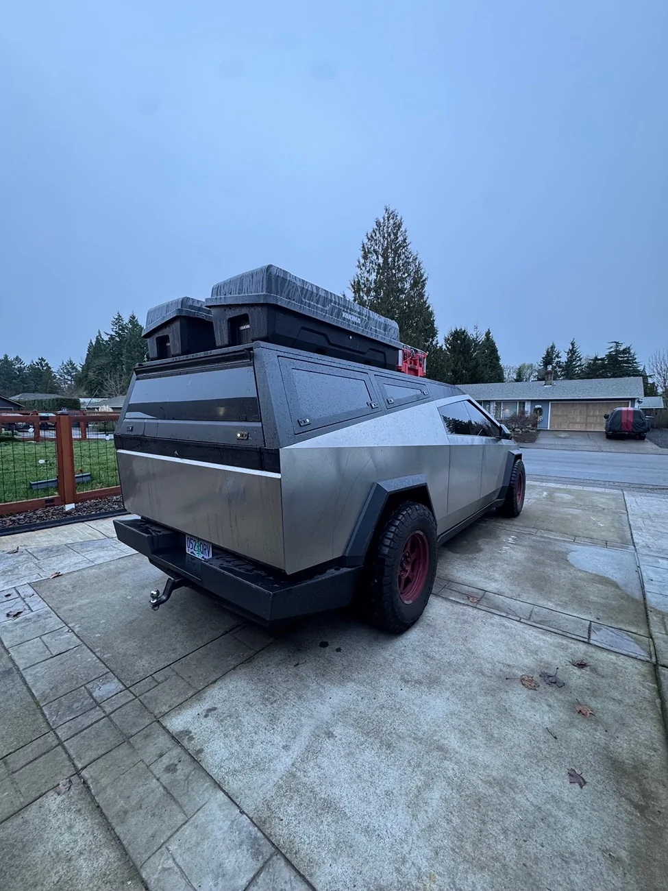 Tesla Cybertruck Urander Bed Cap Ideas & Setups IMG_9639