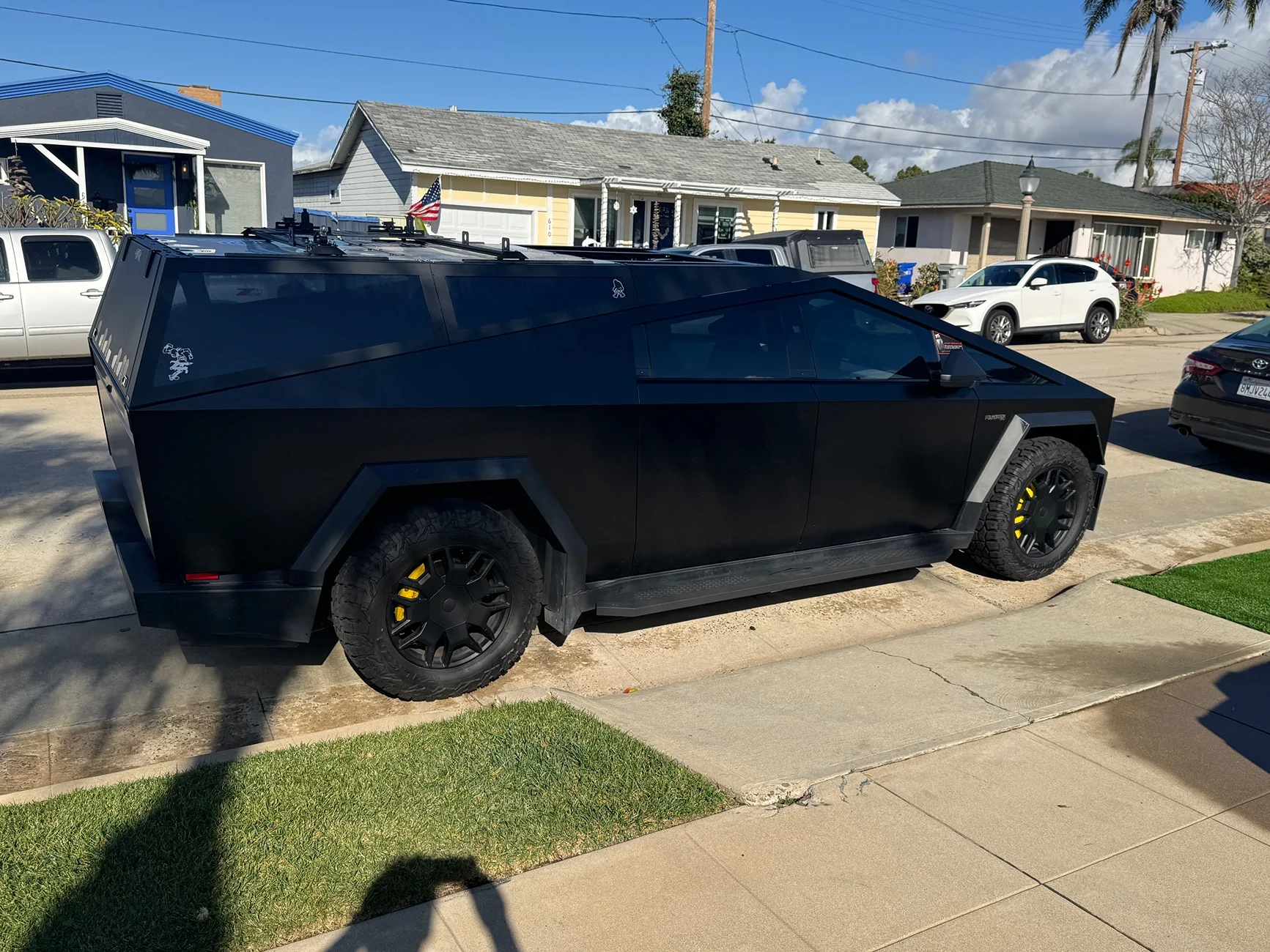 Tesla Cybertruck What did you do TO / WITH your Cybertruck today? 👨🏻‍🔧🧰🚿🛠 IMG_6913