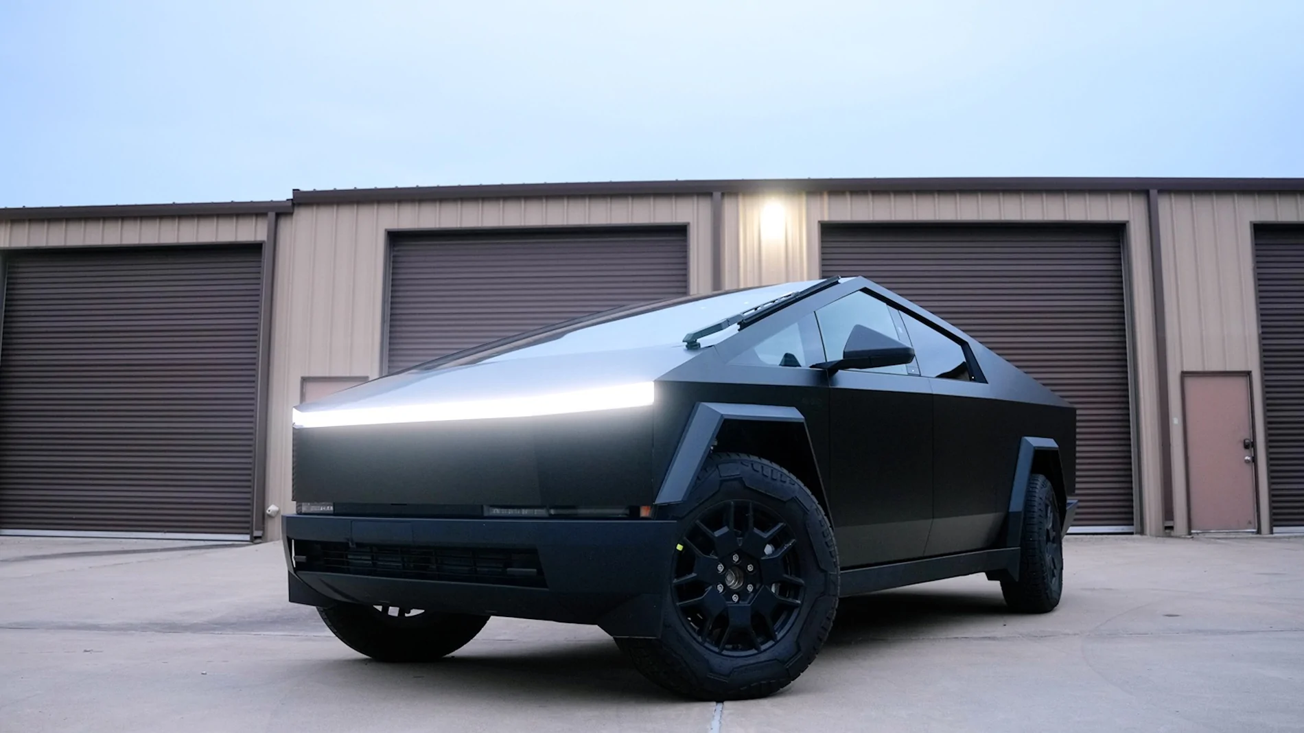 Tesla Cybertruck Cantrail Recall on a Wrapped Cybertruck - How To DIY Wrap It Again TEMPLATE.00_00_52_22.Still007