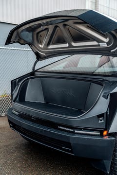 Tesla Cybertruck First ever: 6-seat Cybertruck w/ center front jump seat! 0x0