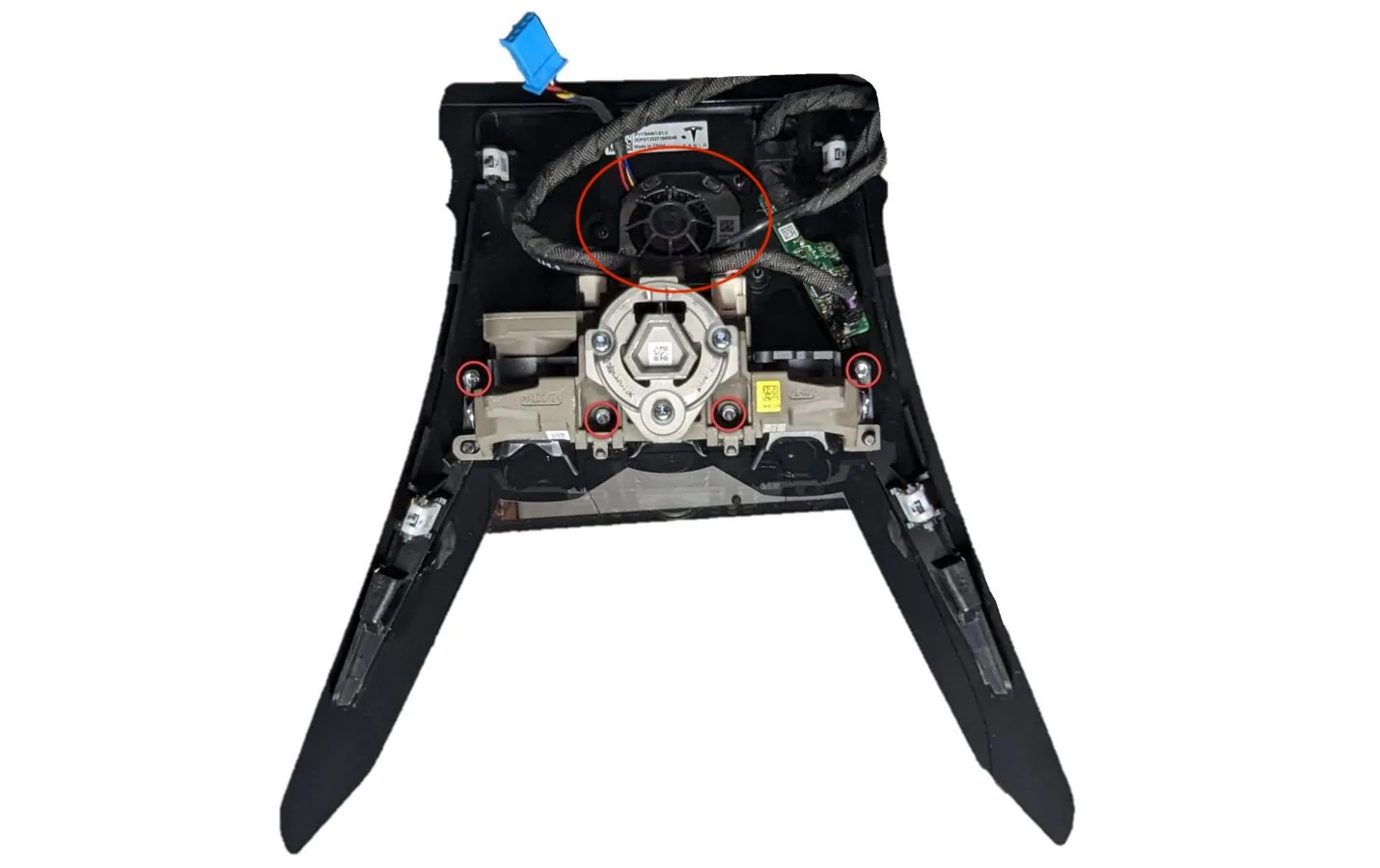 Tesla Cybertruck Cabin camera stopped working GUID-18DBF8DB-AB5A-48F1-A5BB-3FEAF31135BF-online-en-US