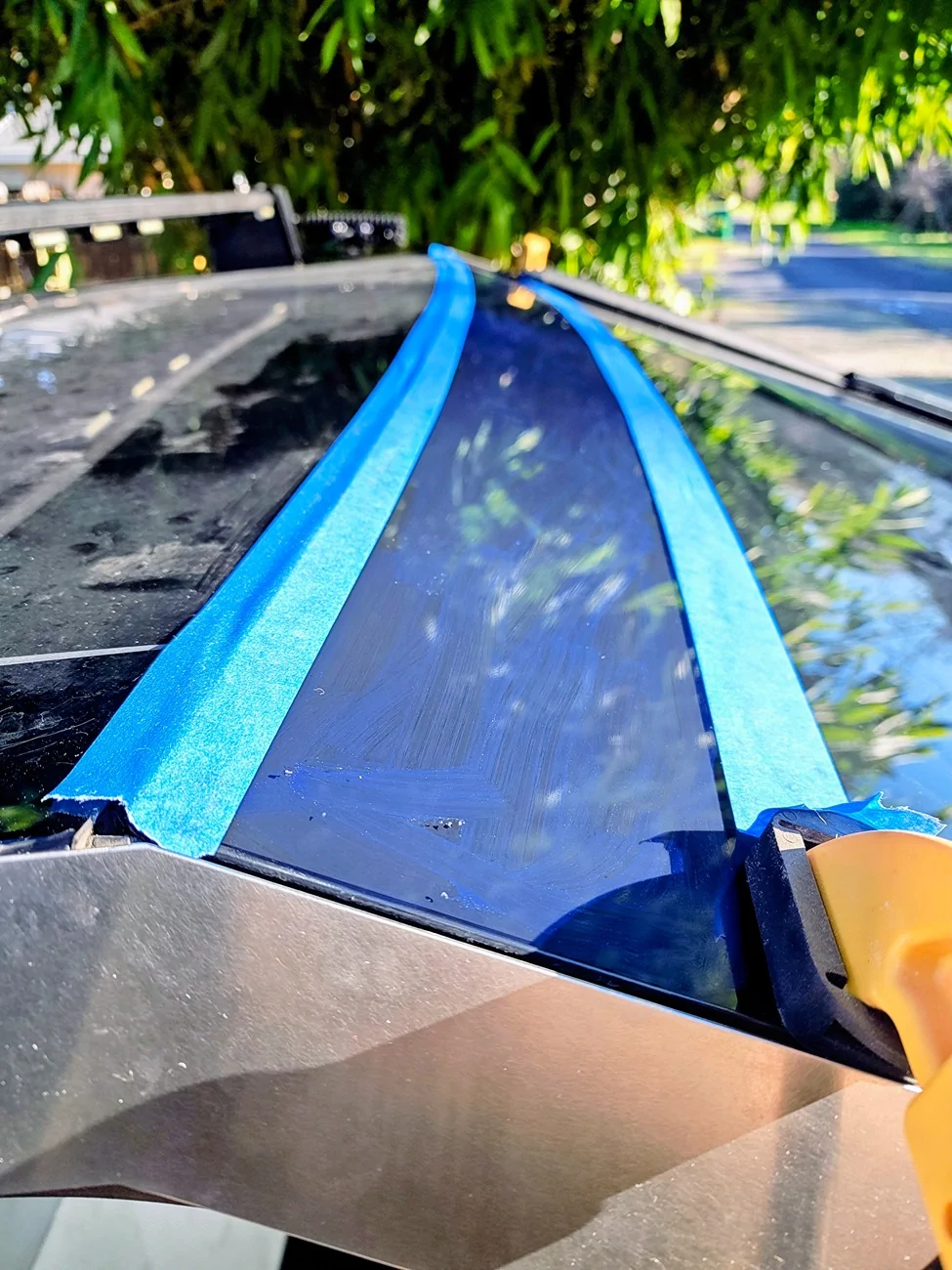 Tesla Cybertruck Best way to glue on a used OEM Beast bar 9f2cf4b4-89c8-4e65-bcf9-e5b429581bf2~1