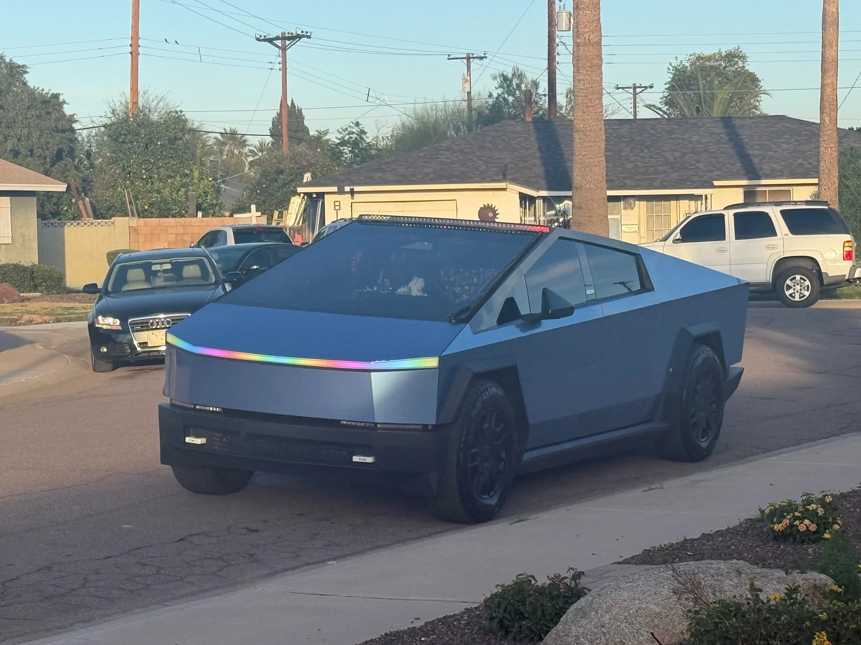 Tesla Cybertruck Boring light vs SW nemesis vs CyberGlow DRL IMG_9303