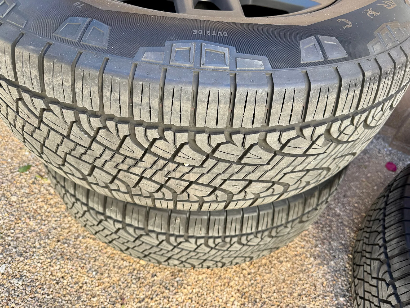 Tesla Cybertruck FS - 2025 Tesla Cybertruck 20" OEM Core Wheels & Pirelli Scorpion Tires - Complete Set w/ TPMS & Covers TESLA CYBERTRUCK TIRES SIDE VIEW 2