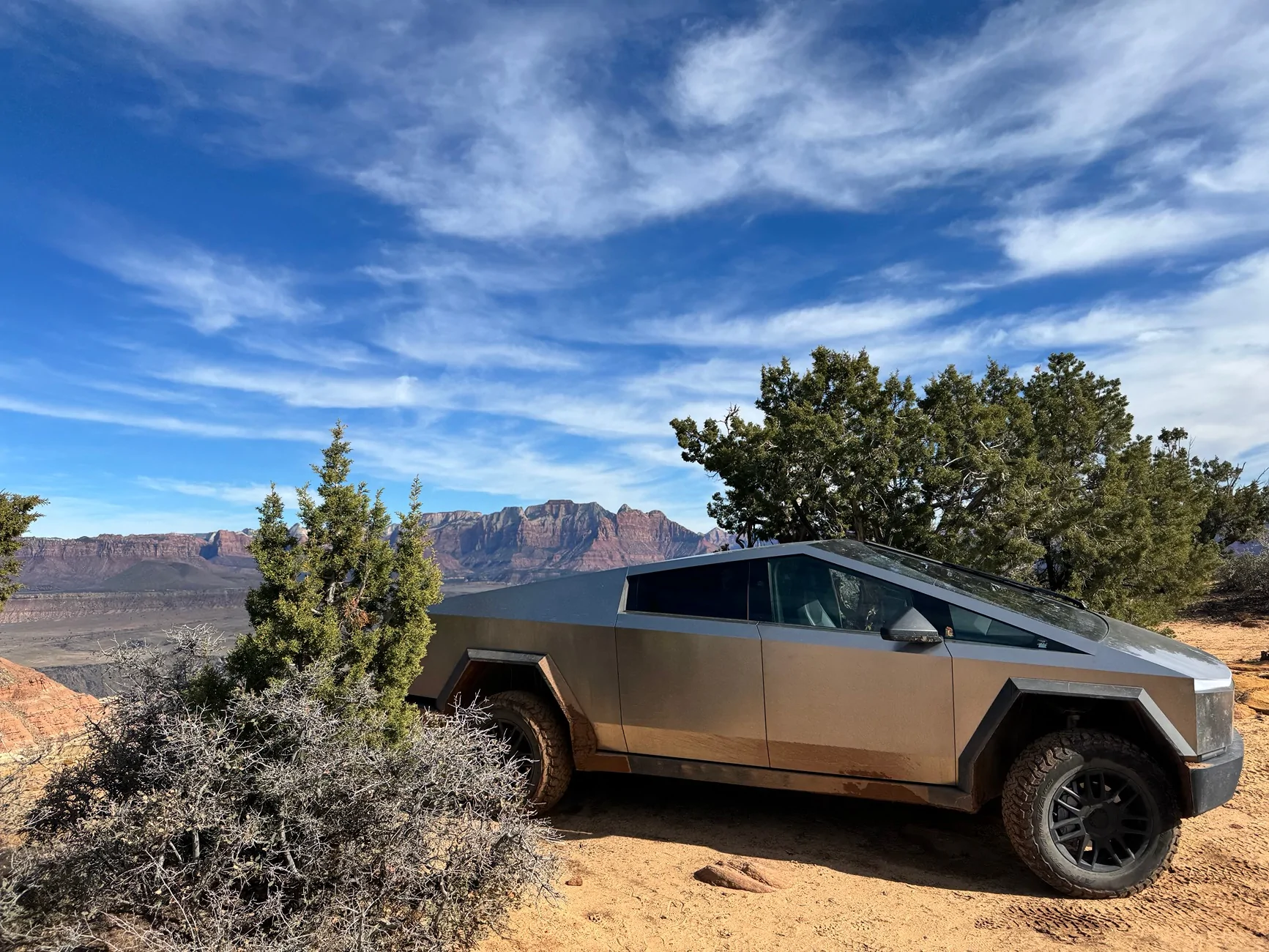 Tesla Cybertruck Daily random Cybertruck photos thread - Post Yours! 📸 🤳 IMG_0039