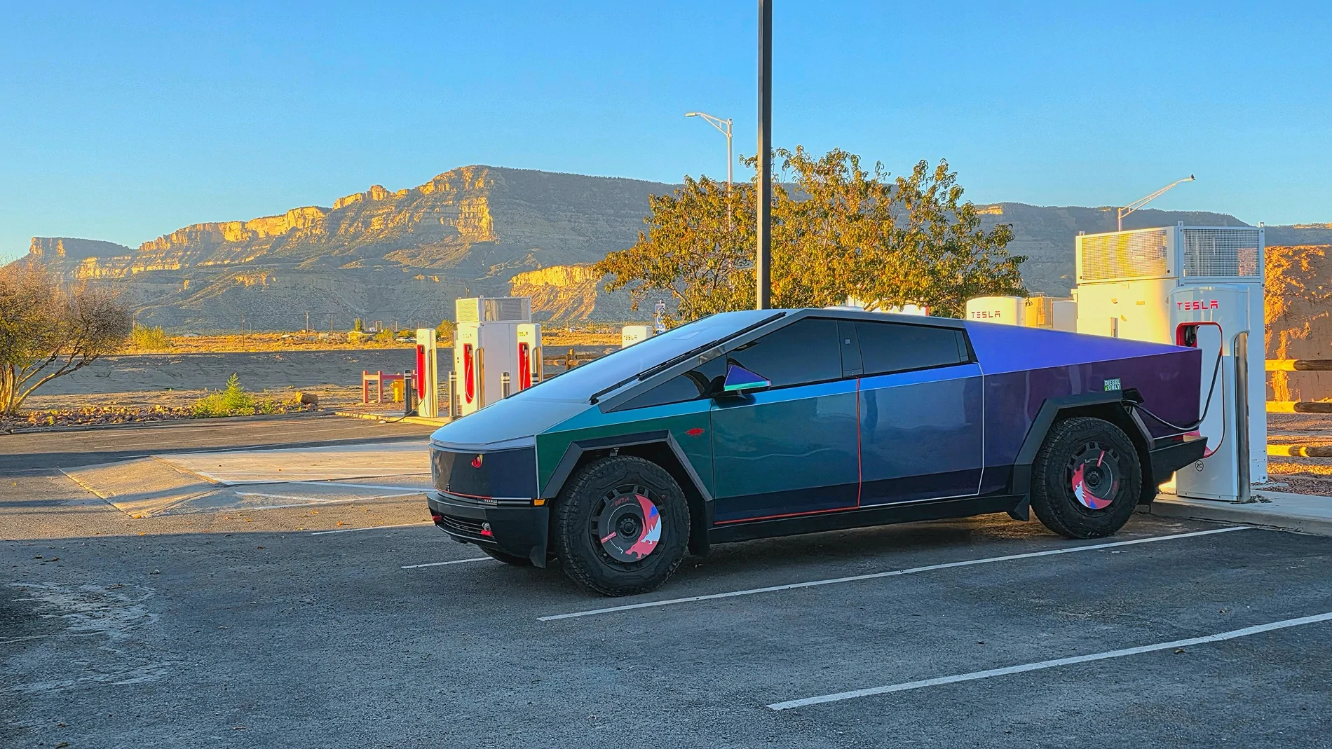 Tesla Cybertruck Daily random Cybertruck photos thread - Post Yours! 📸 🤳 20251027_071441