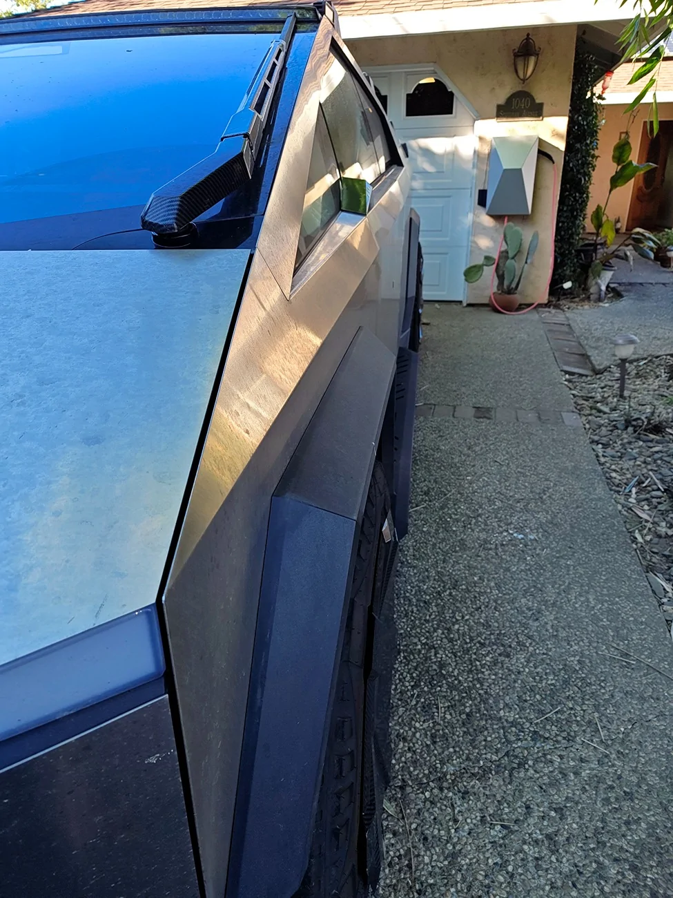 Tesla Cybertruck Mirror Delete!  Anyone done this side view Are you happy? Do you see additional range? IMG_20260118_141347219_PCT