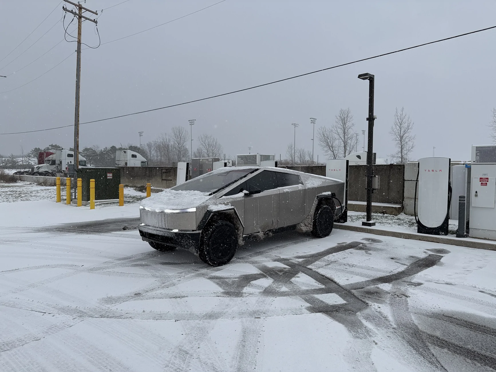 Tesla Cybertruck Moving on from Cybertruck IMG_1552