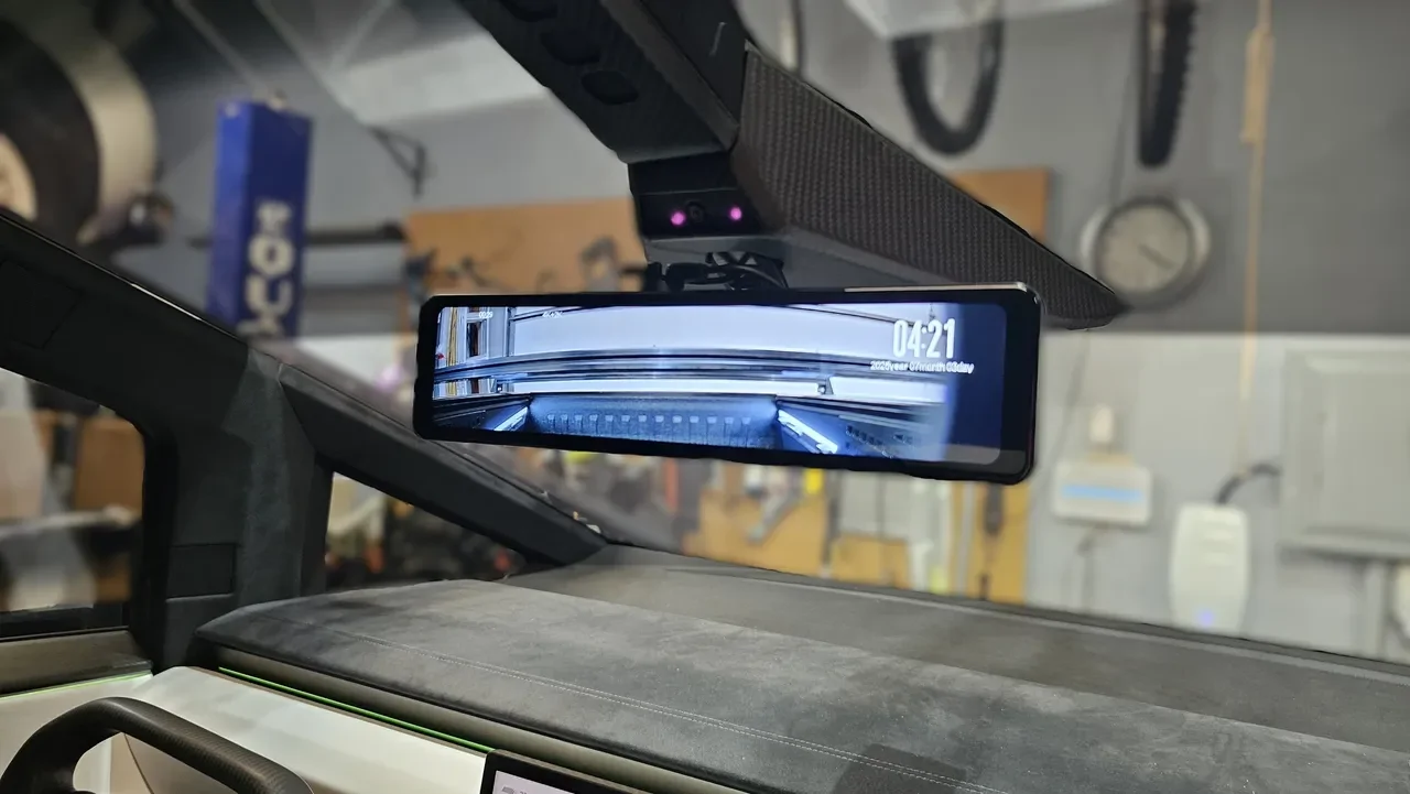 Tesla Cybertruck Aftermarket Video Rear Mirror -- suggestions / advice? 1769202670208-bz