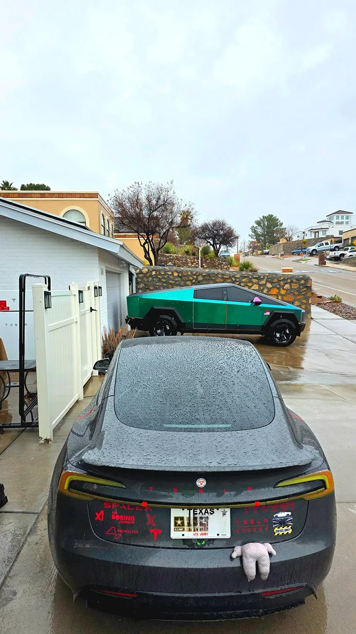 Tesla Cybertruck Daily random Cybertruck photos thread - Post Yours! 📸 🤳 20260124_111106