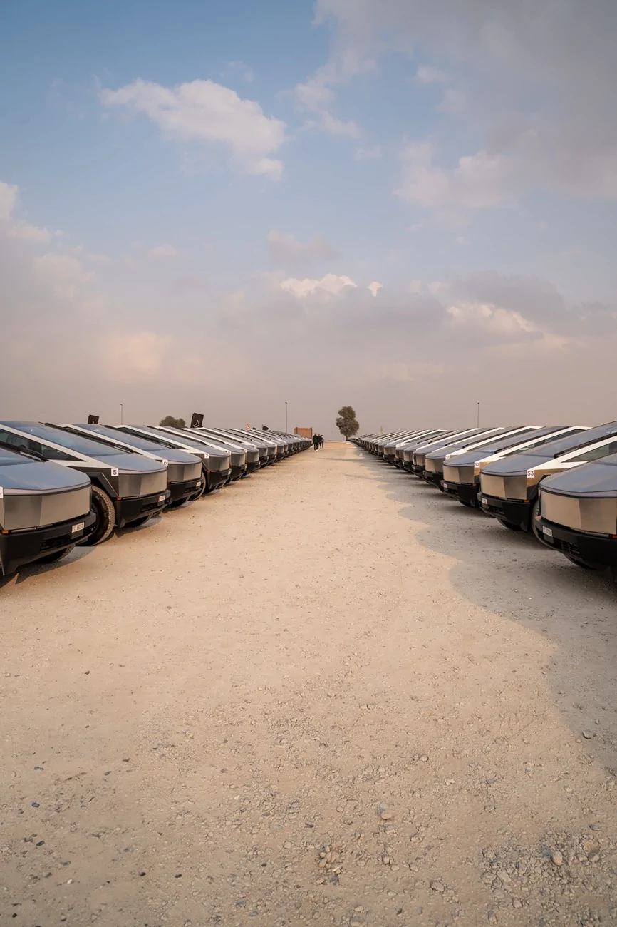 Tesla Cybertruck Video & Pics from first Cybertruck deliveries in the UAE 🇦🇪 G_StlywXMAAv1Jl