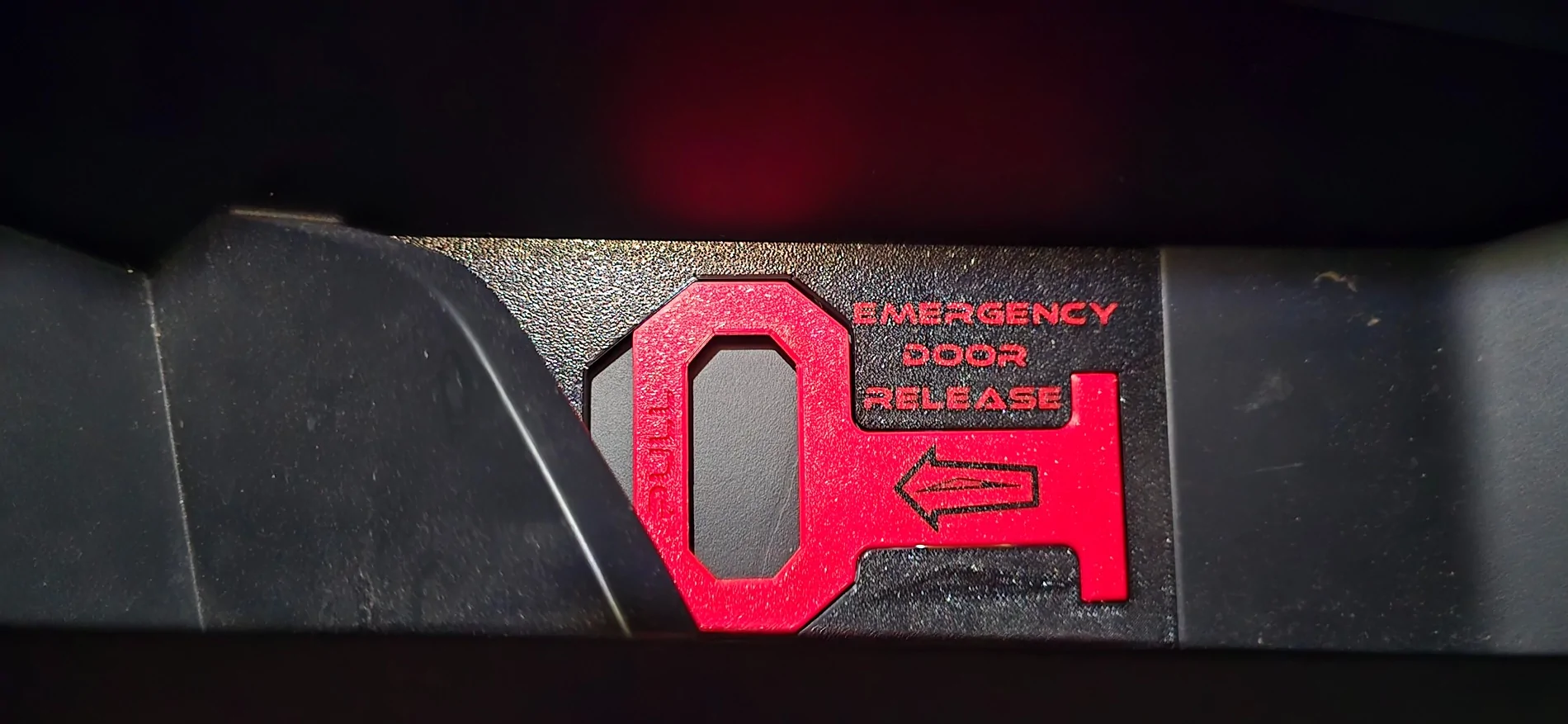 Tesla Cybertruck Rear Emergency Door Release Identifier (3D Print) 1000011312
