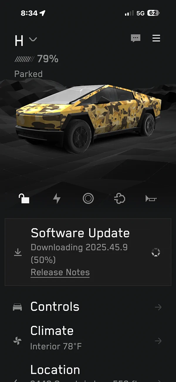 Tesla Cybertruck FSD v14.2.2.4 (Update 2025.45.9) happening now IMG_7961