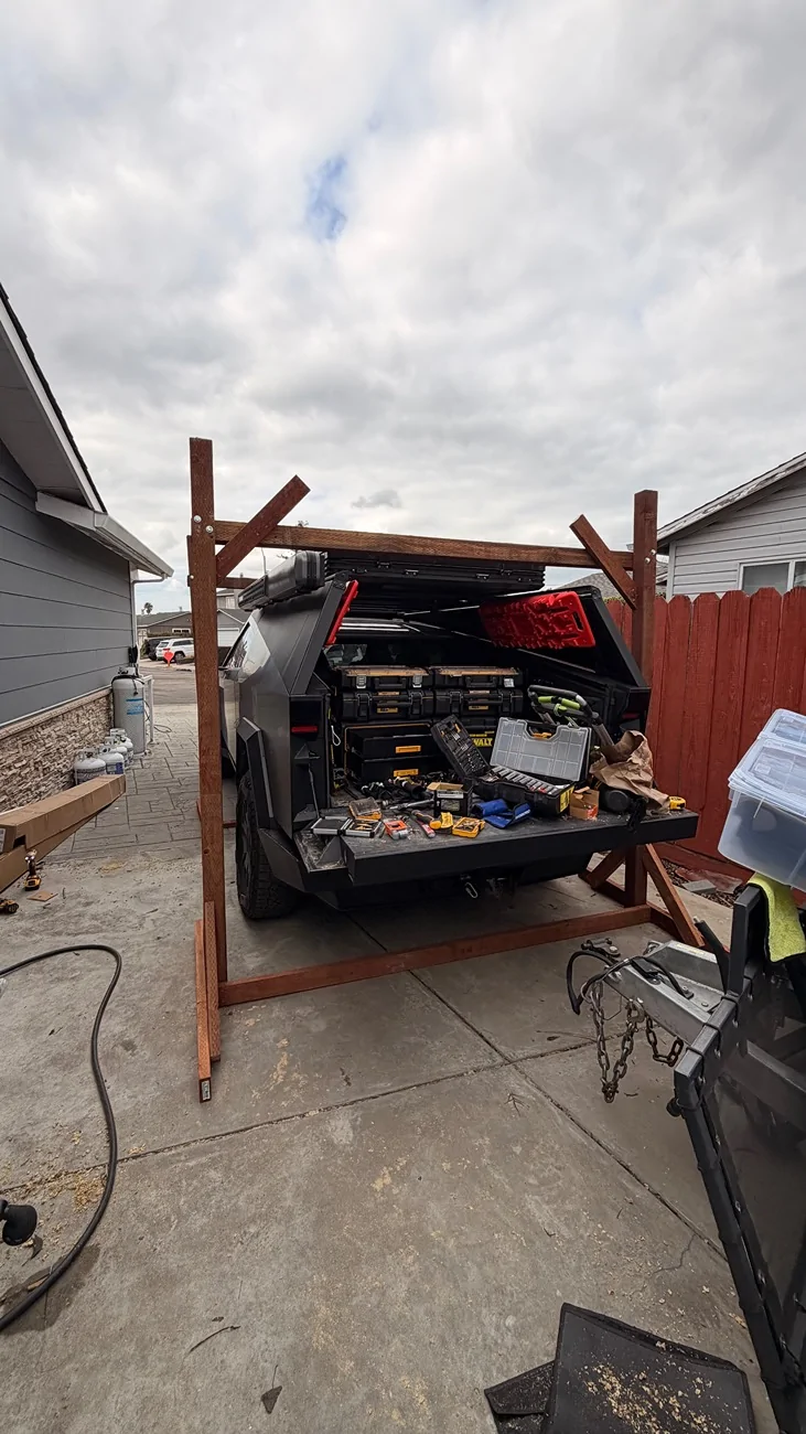 Tesla Cybertruck Urander Rack Mega Thread – Post Your Setup! IMG_3515