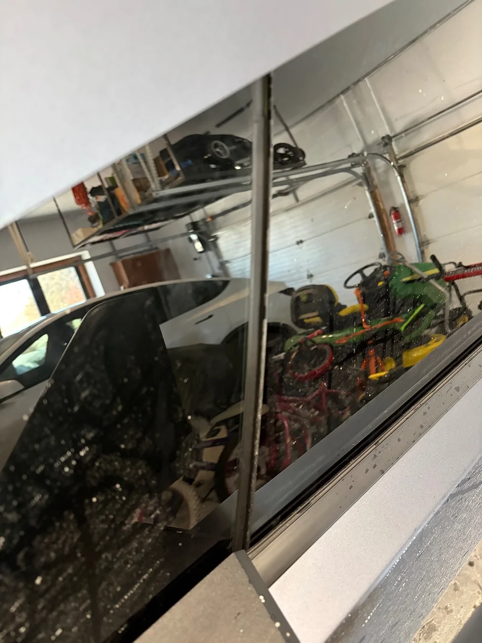 Tesla Cybertruck Leaky Window Seals IMG_1103