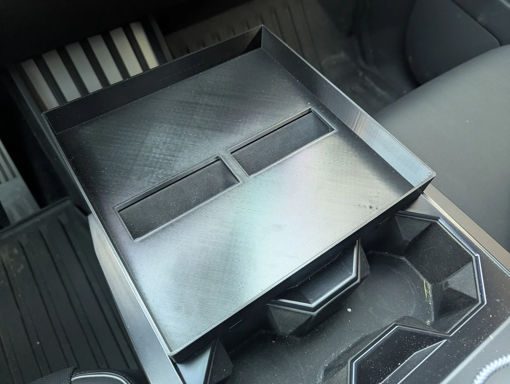 Tesla Cybertruck 3D printable Cybertruck Food Tray PXL_20251207_000651970