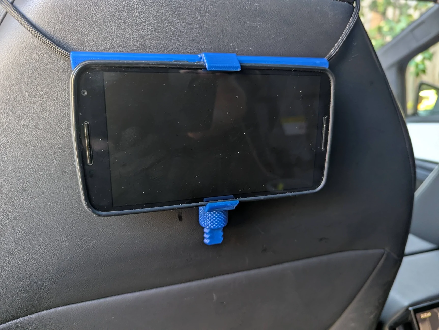 Tesla Cybertruck 3D Print Phone/Tablet Holder For Rear Passengers PXL_20260108_193243314