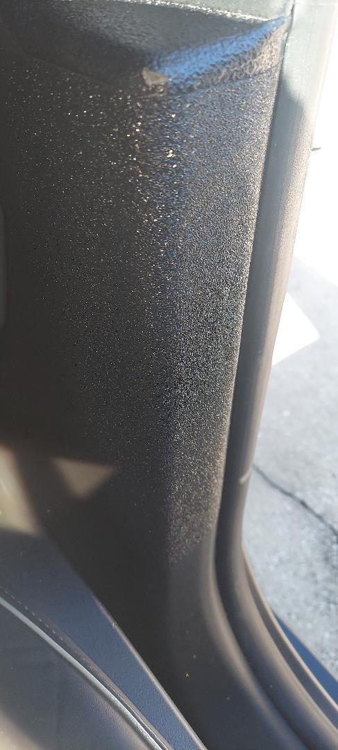 Tesla Cybertruck Interior B-Pilar cover/protector? door 2