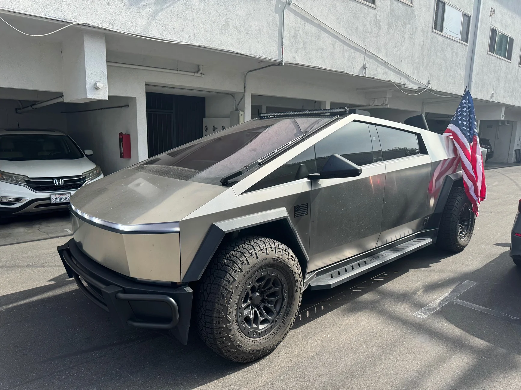 Tesla Cybertruck Martian Wheels 18" Cyber Rover beadlock wheels on Cybertruck IMG_1936