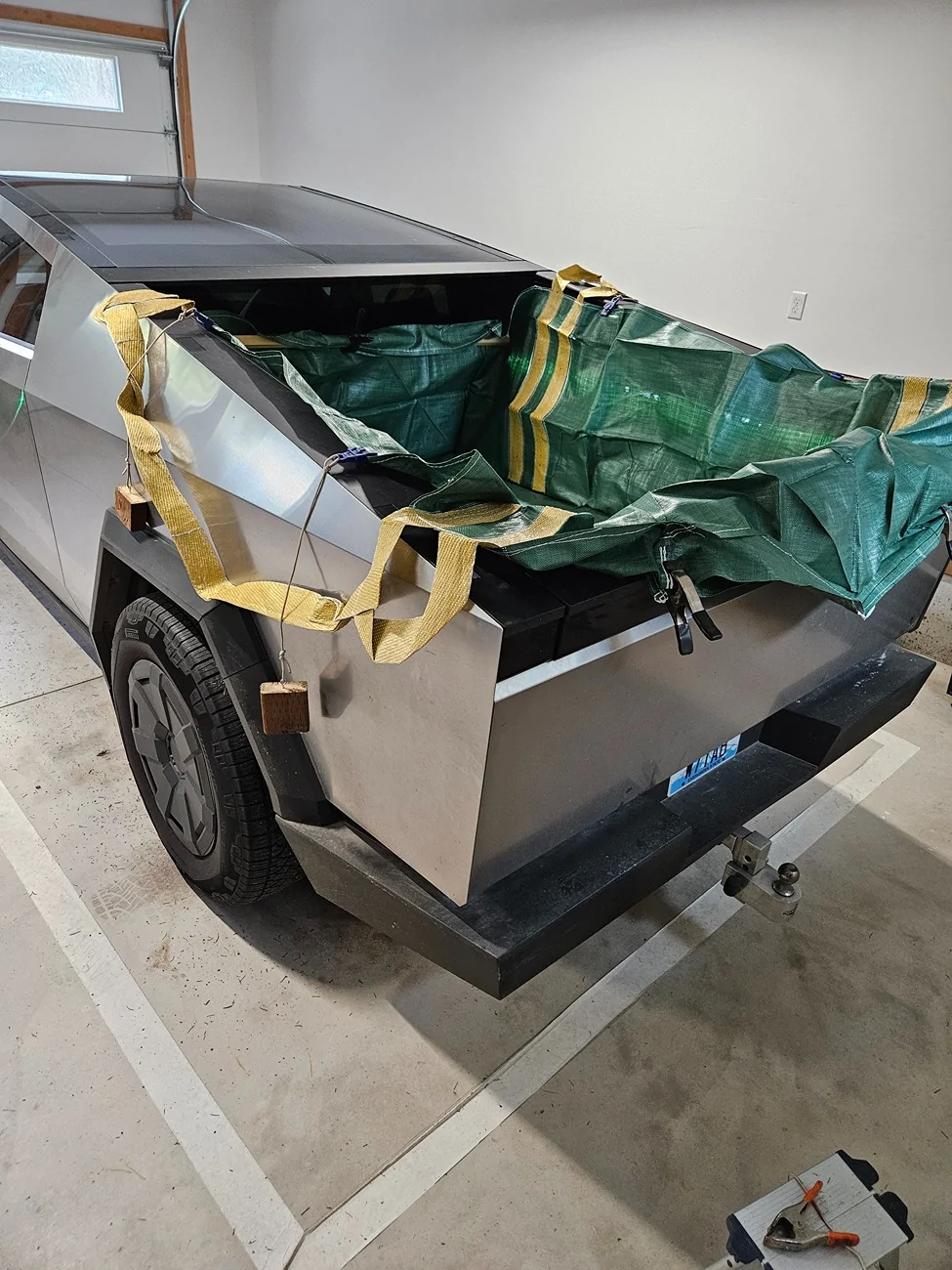 Tesla Cybertruck Bed liner - is it necessary?  What do you like? 20260204_140914