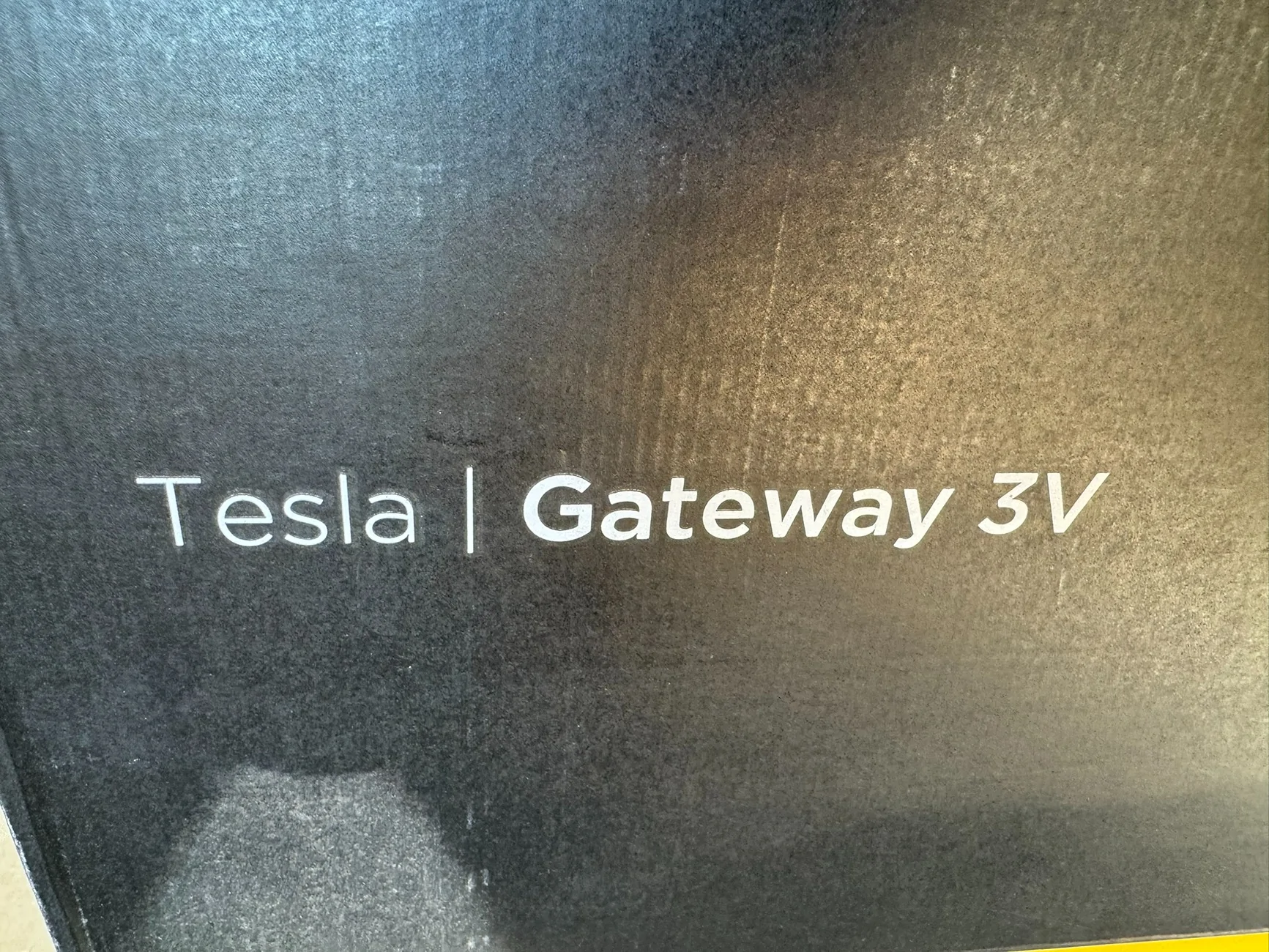 Tesla Cybertruck Gateway 3V - NEW IMG_3589
