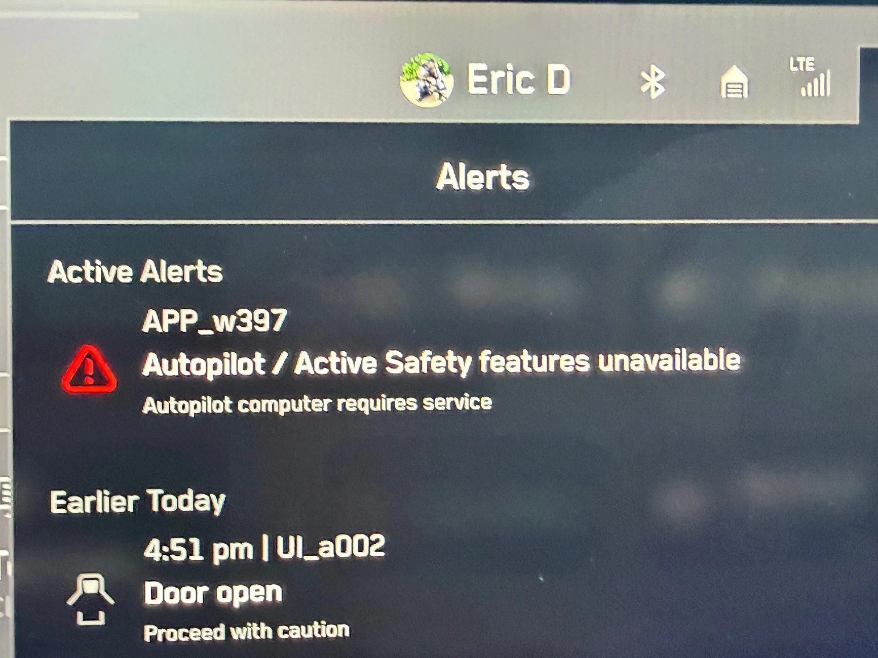 Tesla Cybertruck FSD computer meltdown after update IMG_6233