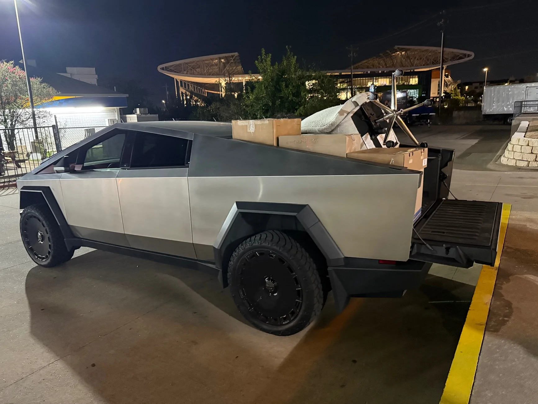 Tesla Cybertruck Daily random Cybertruck photos thread - Post Yours! 📸 🤳 IMG_4482