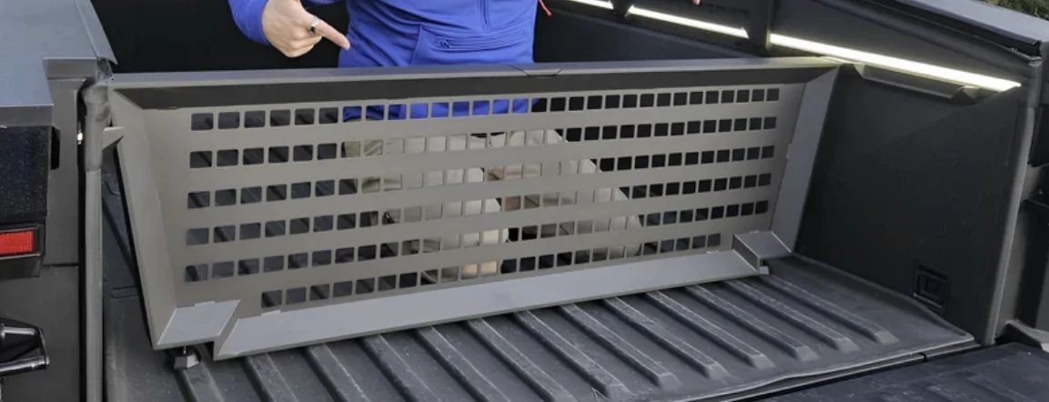 Tesla Cybertruck Tesla’s Official Cybertruck Vault Divider is TERRIBLE!!? 1771173079855-53