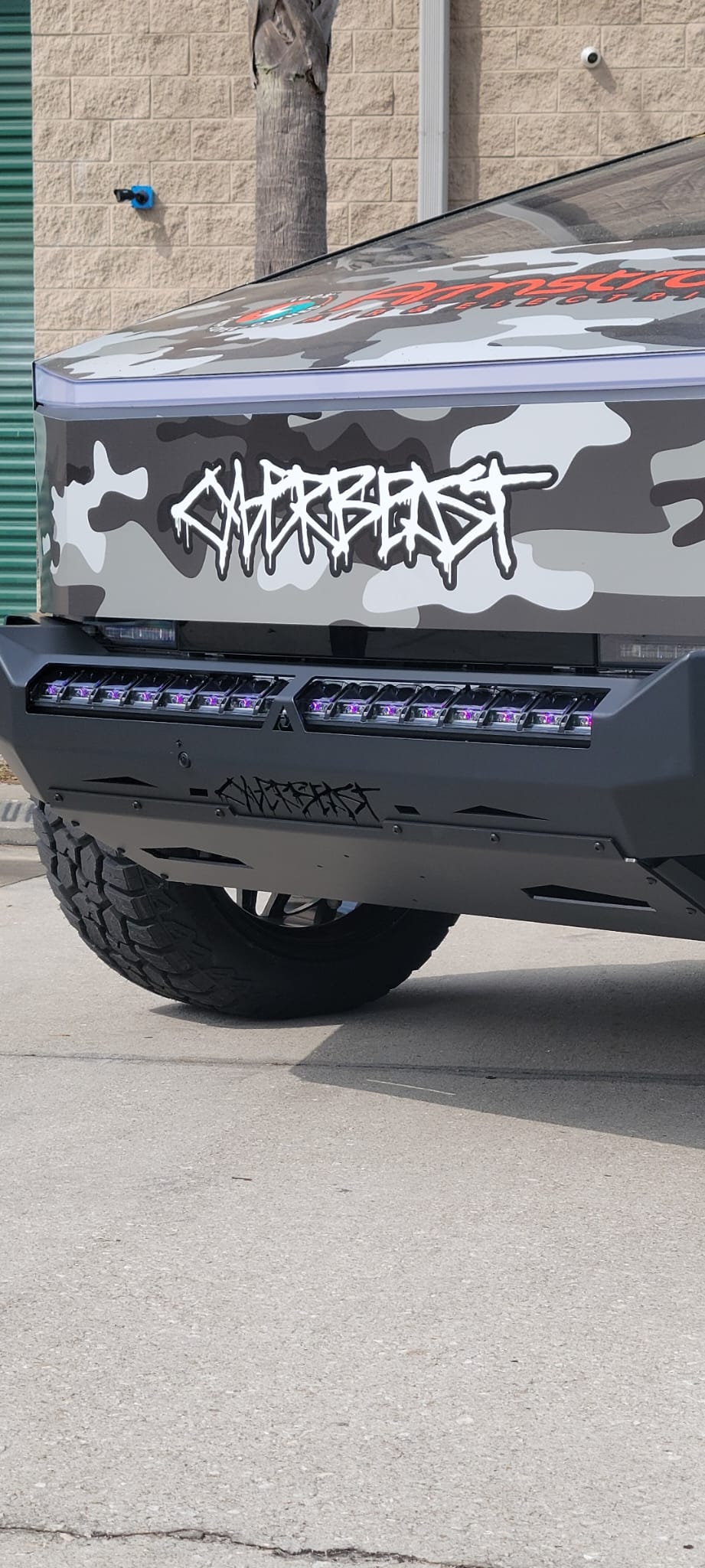 Tesla Cybertruck Aftermarket Front Bumper - Aegon - Cybertruck Tesla-Cybertruck-Aegon-Front-Bumper